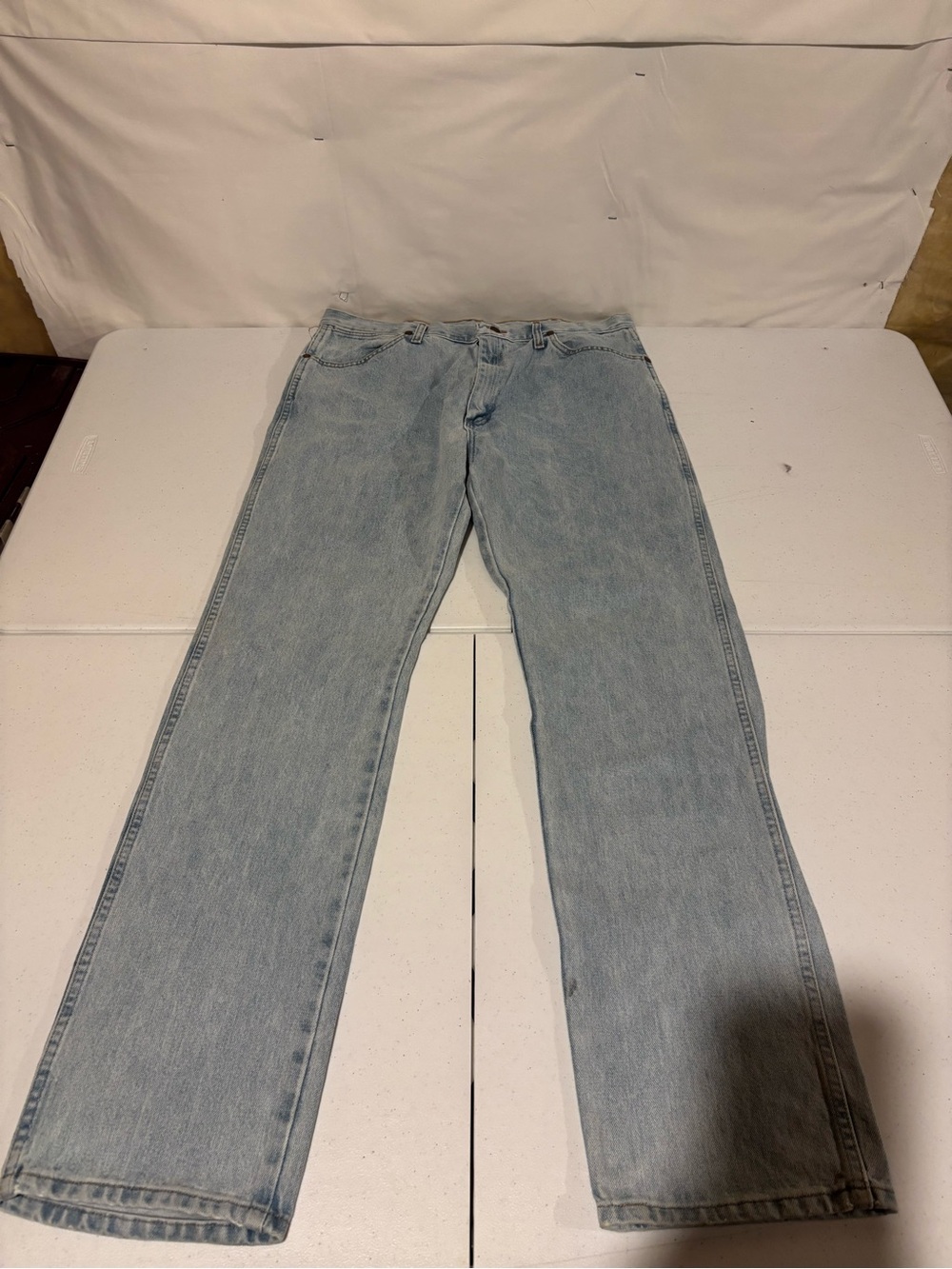 Wrangler 13MWZ Cowboy Cut Light Wash Blue Denim Western Jeans Men’s 36x34